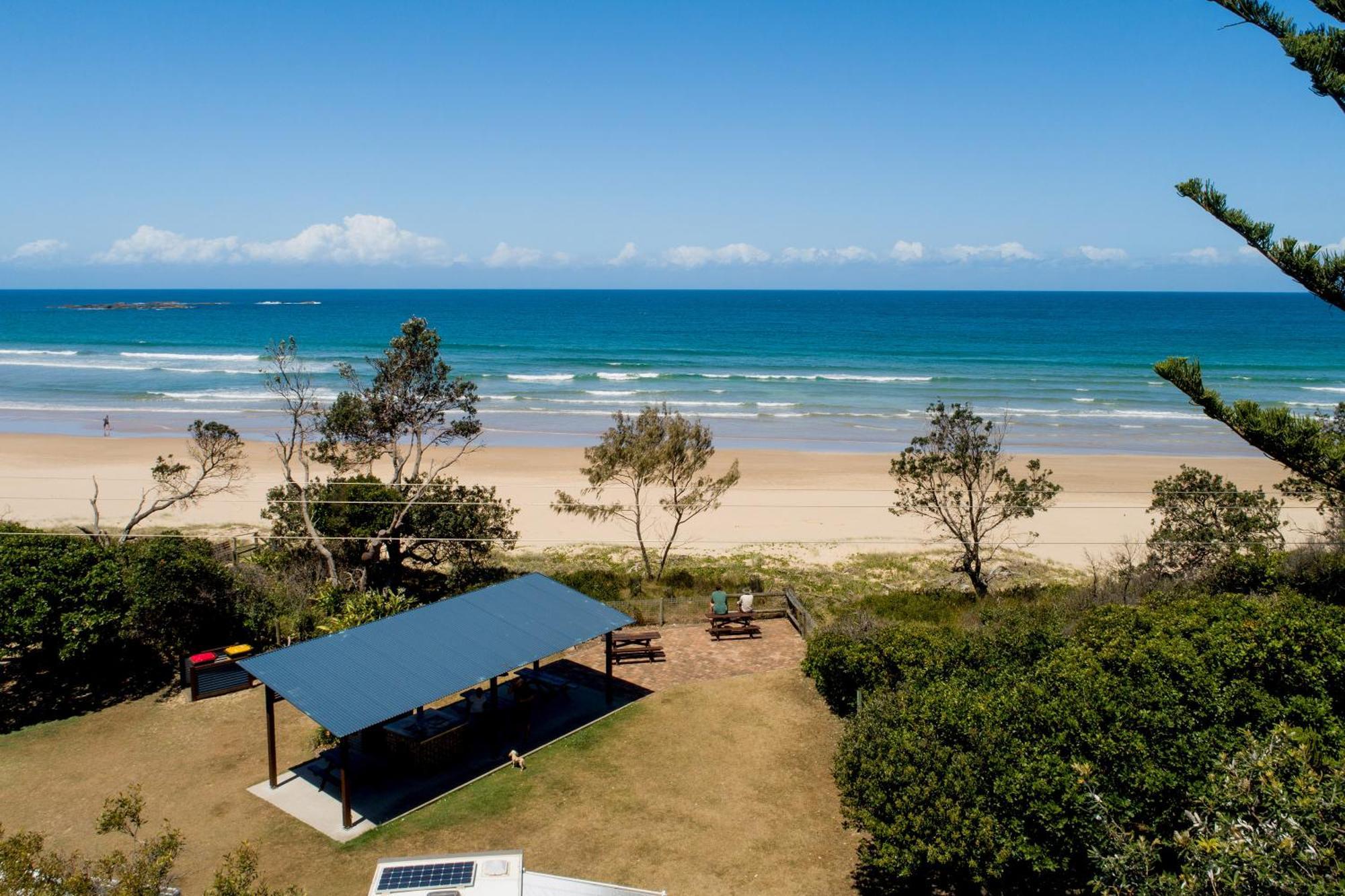 Woolgoolga Lakeside Holiday Park Hotel Exterior photo